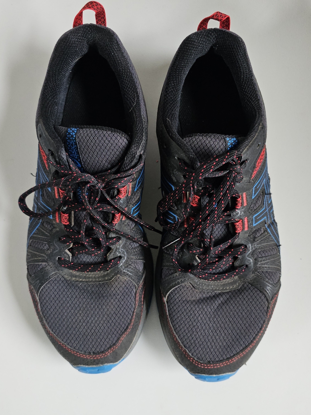 ASICS Gel Venture 7